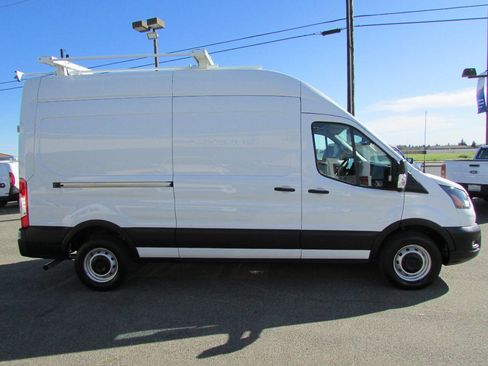 Used 2023 Ford Transit 250 148 High Roof image 6