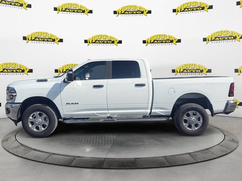 New 2026 RAM 2500 Big Horn AWD/4WD image 2