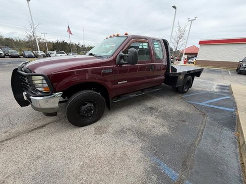 Used 2004 Ford F350 Lariat image 3