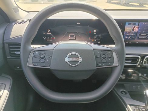 New 2026 Nissan Sentra SV w/ Floor Mat Package FWD image 15