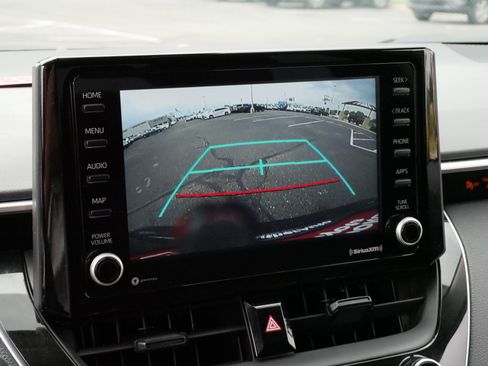 Used 2022 Toyota Corolla LE FWD image 29