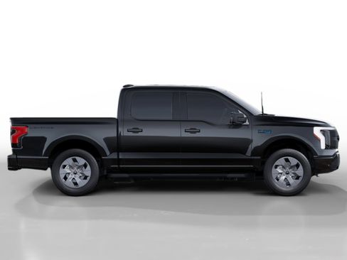 New 2025 Ford F150 Lightning Flash AWD/4WD image 5