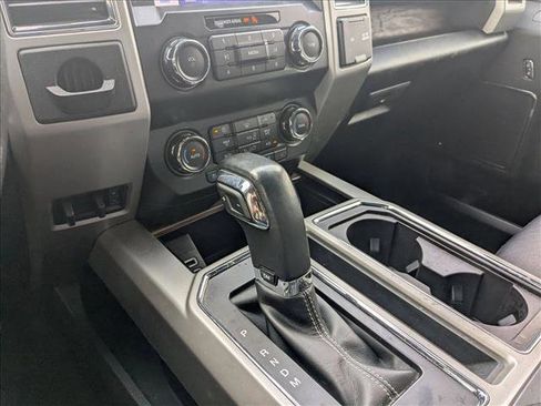 Used 2019 Ford F150 Lariat image 13