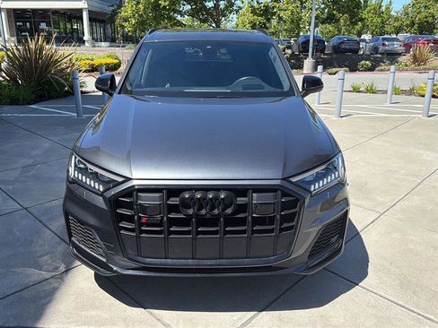 Used 2023 Audi SQ7 Prestige AWD/4WD image 2