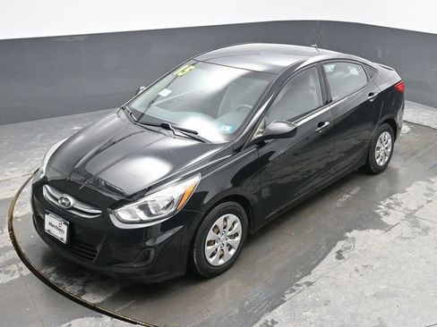 Used 2017 Hyundai Accent SE image 23