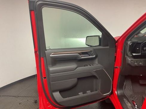 New 2026 Chevrolet Silverado 1500 LT w/ Z71 Off-Road Package image 9