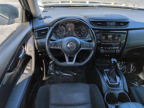 Certified 2019 Nissan Rogue SV AWD/4WD image 16