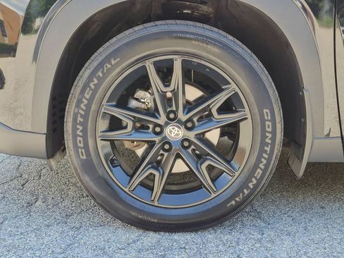 Used 2024 Toyota Grand Highlander AWD image 31