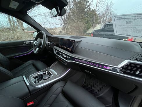 Used 2024 BMW X5 xDrive50e w/ M Sport Package image 37