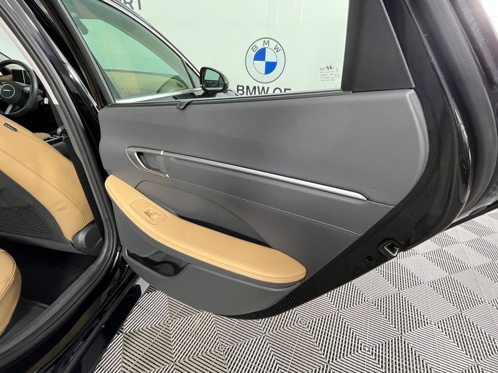 Used 2026 Hyundai Sonata Limited FWD image 25