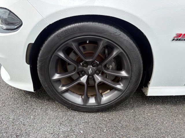 Used 2022 Dodge Charger Scat Pack w/ Plus Group RWD image 13