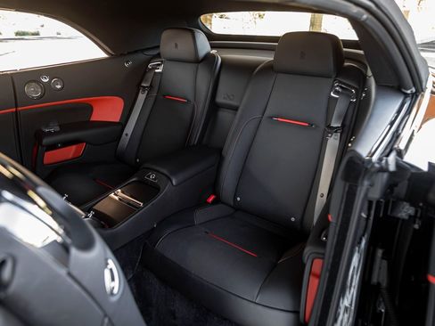 Certified 2019 Rolls-Royce Dawn image 7