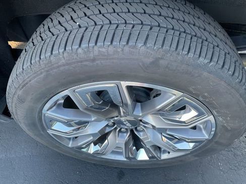 Used 2024 GMC Sierra 1500 Denali w/ Denali Reserve Package image 22