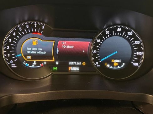 Used 2018 Ford Explorer Platinum AWD/4WD image 28