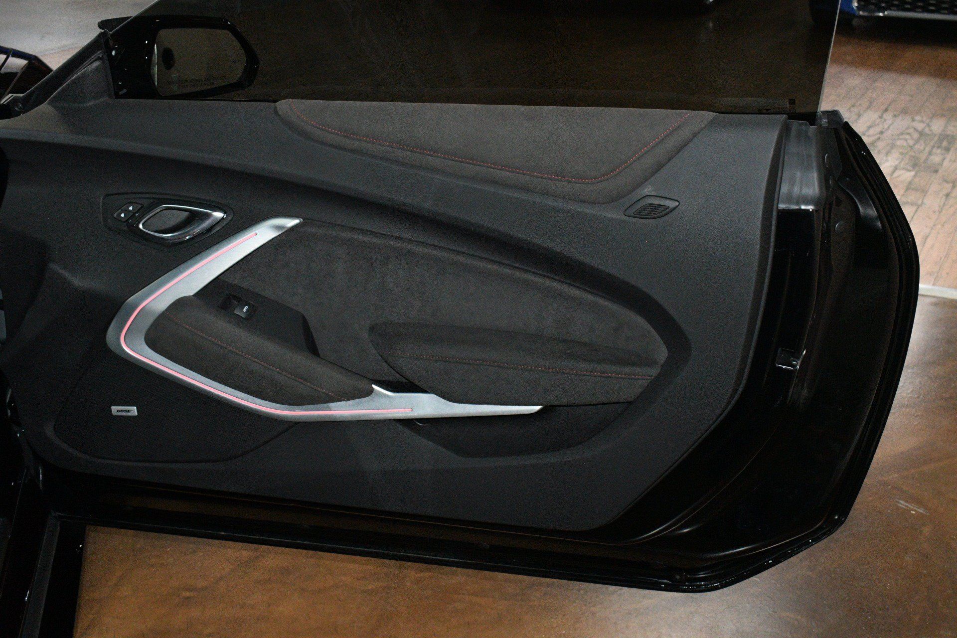 Used 2020 Chevrolet Camaro ZL1 RWD image 46