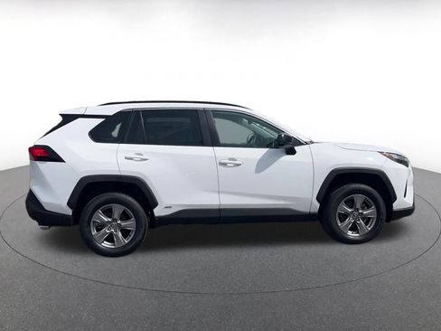 Used 2025 Toyota RAV4 LE image 15
