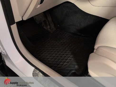 Used 2018 Mercedes-Benz GLC 300 GLC 300 image 14