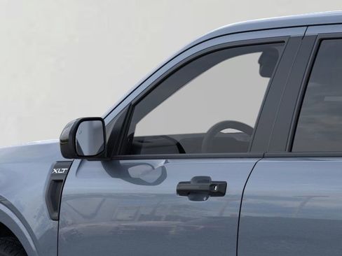 New 2025 Ford Maverick XLT w/ XLT Luxury Package image 21