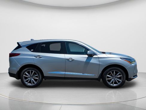 Used 2023 Acura RDX FWD w/ Technology Package image 4