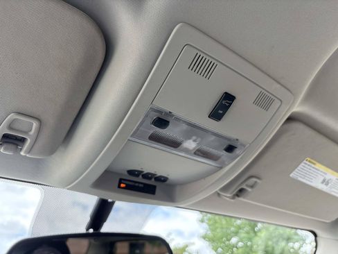 Used 2013 Chevrolet Suburban LTZ AWD/4WD image 25