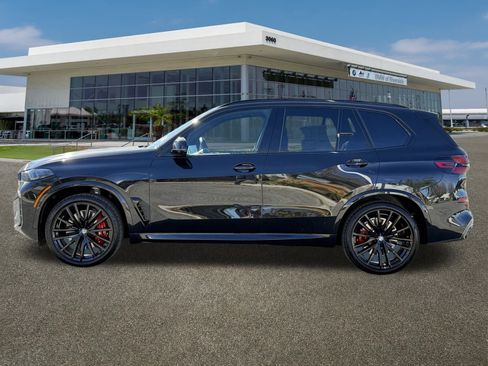New 2026 BMW X5 M60i w/ Climate Comfort Package image 6