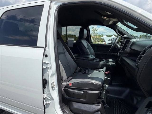 Certified 2024 RAM 2500 Tradesman w/ Chrome Appearance Group AWD/4WD image 42