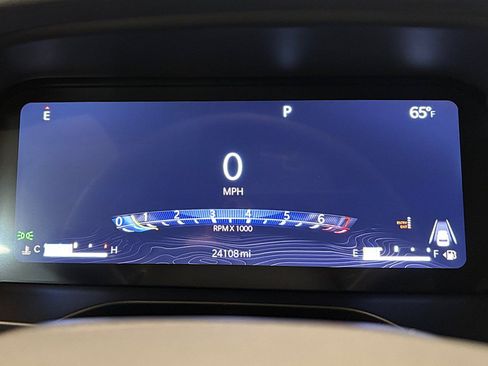 Used 2023 Jeep Grand Cherokee Overland w/ Luxury Tech Group IV AWD/4WD image 43