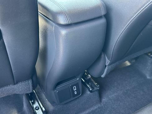 Used 2025 Buick Encore GX Preferred FWD image 23