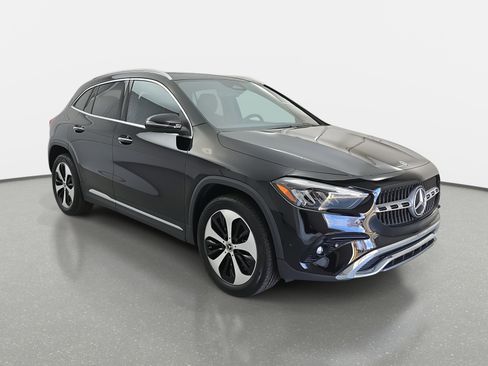 Used 2025 Mercedes-Benz GLA 250 image 3