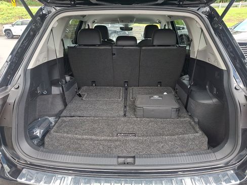 Used 2022 Volkswagen Tiguan SE FWD image 27