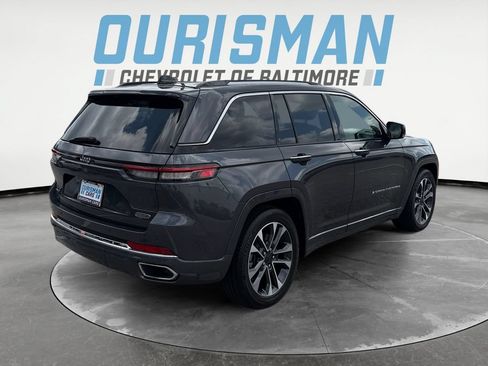 Used 2023 Jeep Grand Cherokee Overland AWD/4WD image 6