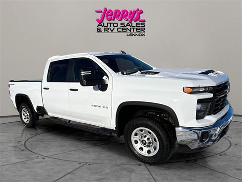 Used 2024 Chevrolet Silverado 2500 W/T image 18