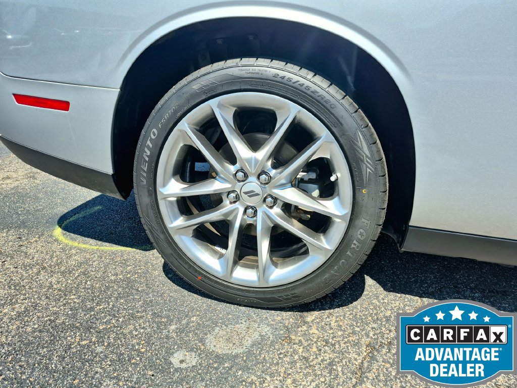 Used 2023 Dodge Challenger GT AWD/4WD image 28