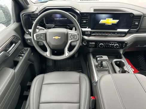 New 2026 Chevrolet Silverado 1500 LTZ AWD/4WD image 17