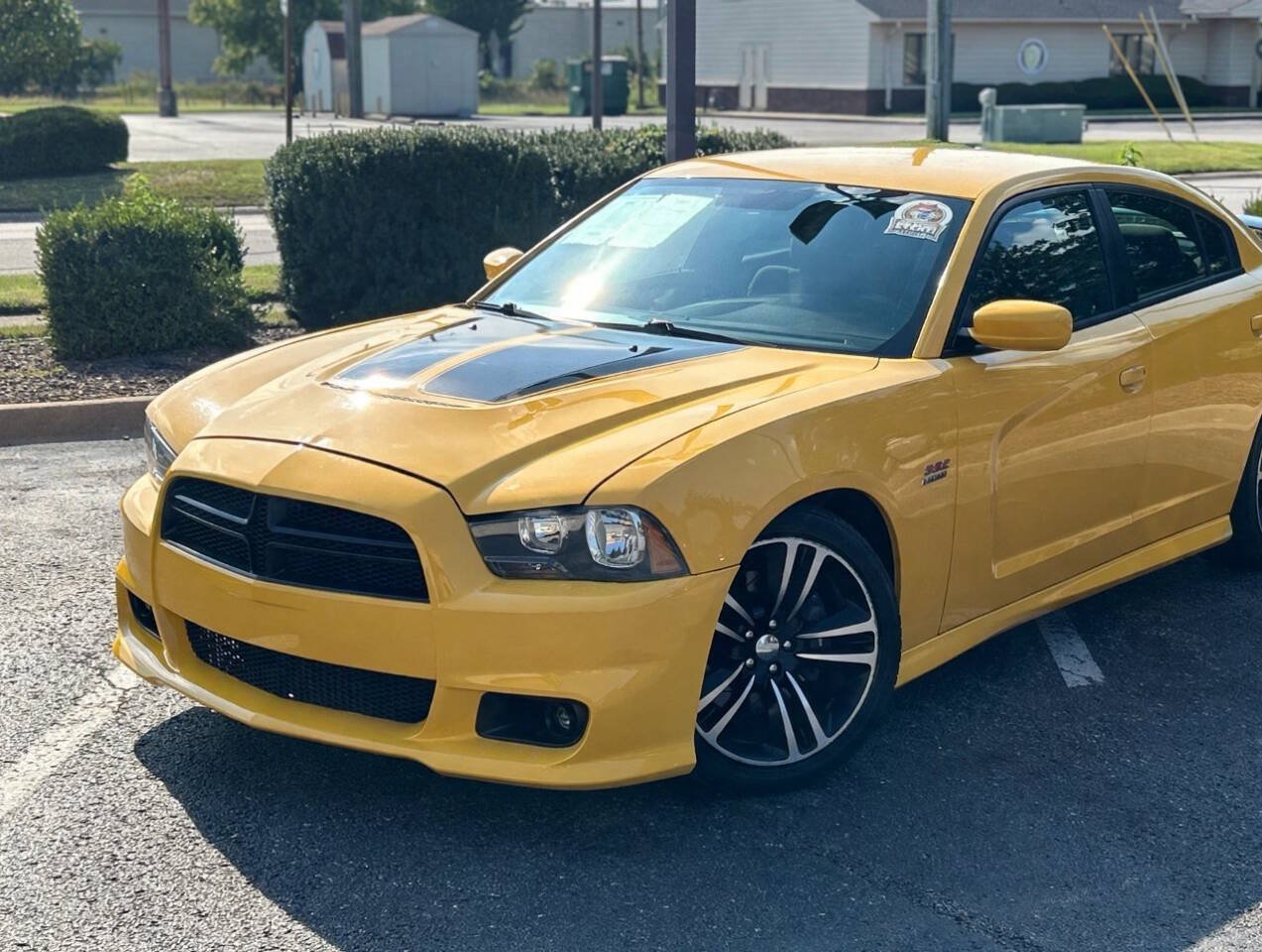 Used 2012 Dodge Charger SRT8 Super Bee w/ Premium Audio Group II RWD image 3