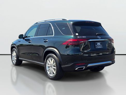 Used 2024 Mercedes-Benz GLE 350 4MATIC w/ Driver Assistance Package image 4