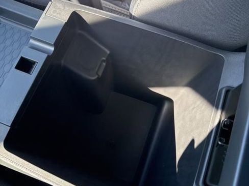 New 2026 Nissan Frontier SV w/ Tow Package image 21