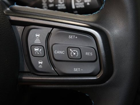 Used 2024 Jeep Wrangler Unlimited Rubicon 4xe AWD/4WD image 39
