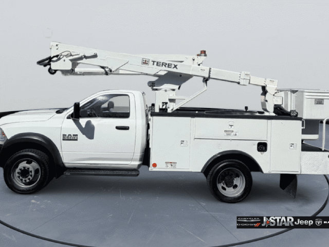 Used 2016 RAM 5500 Tradesman w/ Payload Upgrade Package AWD/4WD image 8