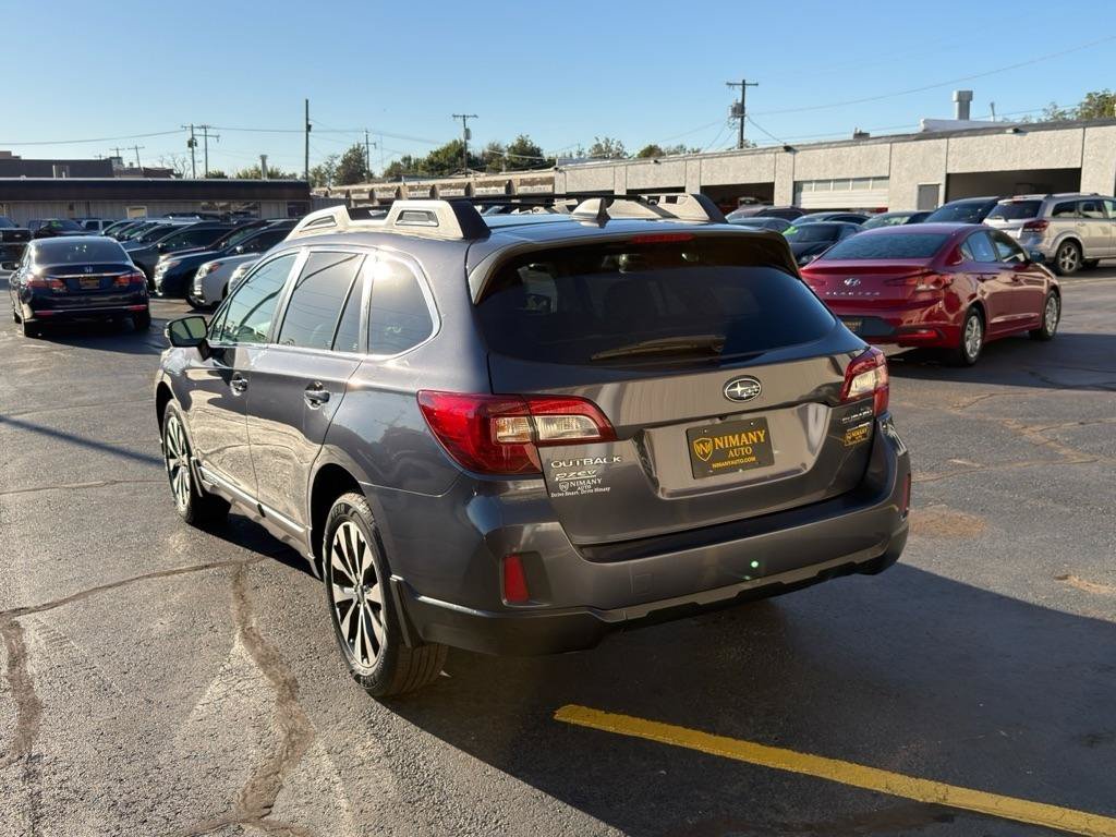 Used 2017 Subaru Outback 2.5i Limited AWD/4WD image 4