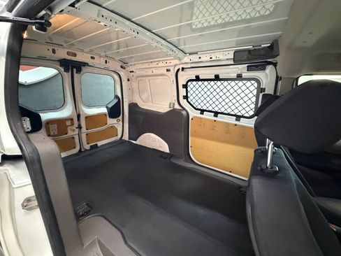 Used 2022 Ford Transit Connect XL FWD image 27