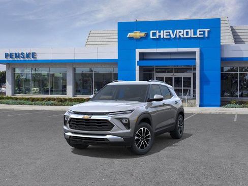 New 2026 Chevrolet TrailBlazer LT w/ Driver Confidence Package image 8