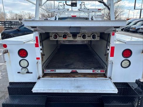 Used 2017 Ford F250 XL image 14