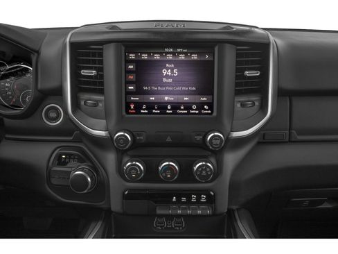 Used 2019 RAM 1500 Big Horn AWD/4WD image 5
