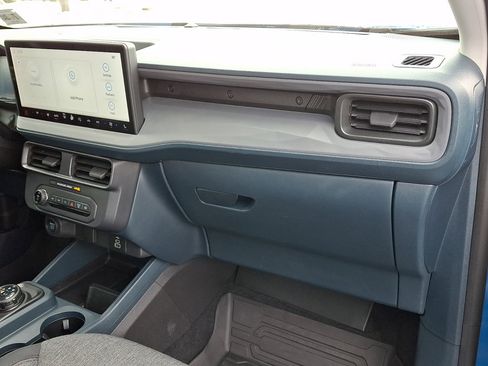 Used 2025 Ford Maverick XLT w/ XLT Luxury Package image 12