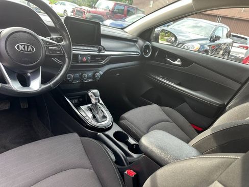 Used 2019 Kia Forte EX FWD image 12