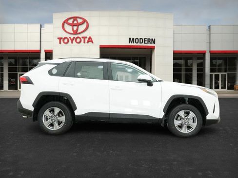 New 2025 Toyota RAV4 XLE image 26