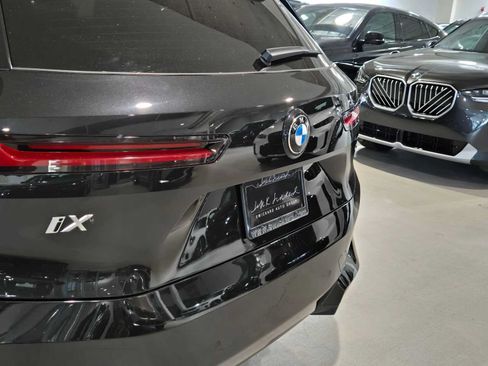 Used 2026 BMW iX xDrive45 w/ Executive Package AWD/4WD image 14
