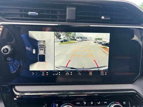 New 2025 GMC Sierra 1500 AT4 w/ AT4 Premium Package image 22