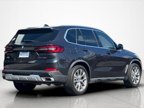 Used 2023 BMW X5 sDrive40i w/ Executive Package image 5